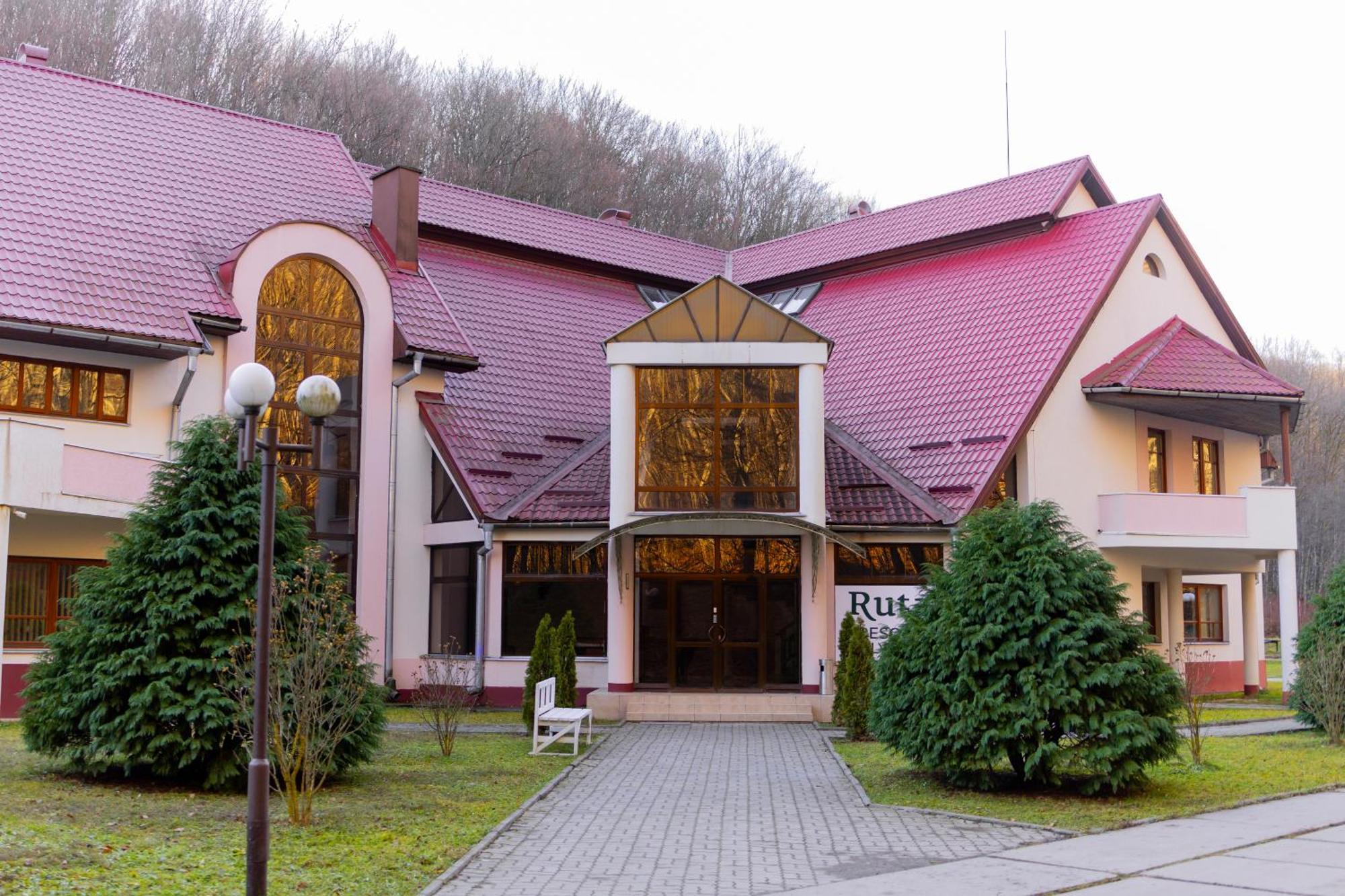 Ruta * Poljana